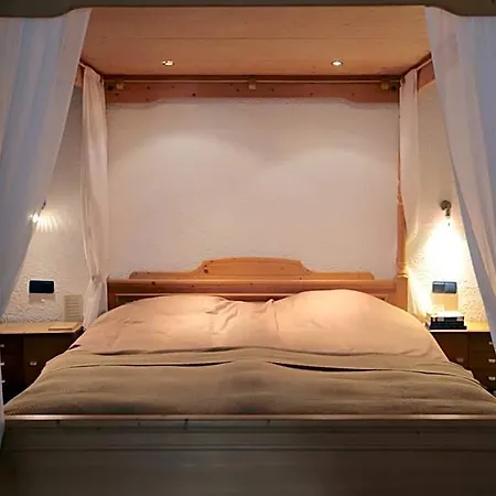 Landhof Pau 4* Bad Holzhausen